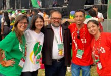 Dom Francisco se encontra com seus diocesanos de Catalão na JMJ